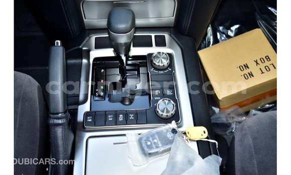 Sayi Imported Toyota Land Cruiser Black Babbar mota in Import - Dubai a Agadez Sayi Imported Toyota Land Cruiser Black Babbar mota in Import - Dubai a Agadez