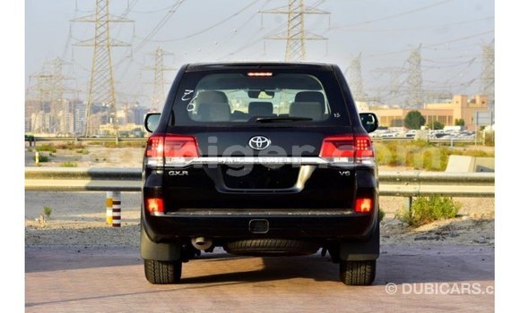 Sayi Imported Toyota Land Cruiser Black Babbar mota in Import - Dubai a Agadez Sayi Imported Toyota Land Cruiser Black Babbar mota in Import - Dubai a Agadez