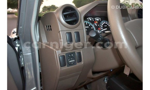 Sayi Imported Toyota Land Cruiser Other Babbar mota in Import - Dubai a Agadez Sayi Imported Toyota Land Cruiser Other Babbar mota in Import - Dubai a Agadez