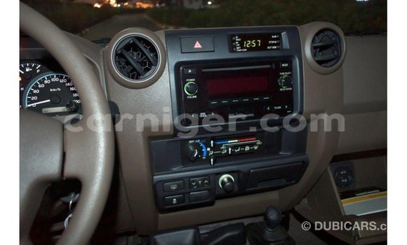 Sayi Imported Toyota Land Cruiser Other Babbar mota in Import - Dubai a Agadez Sayi Imported Toyota Land Cruiser Other Babbar mota in Import - Dubai a Agadez