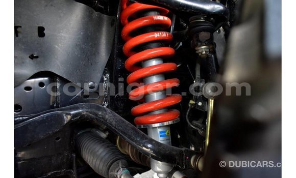 Sayi Imported Toyota Hilux Black Mota in Import - Dubai a Agadez Sayi Imported Toyota Hilux Black Mota in Import - Dubai a Agadez