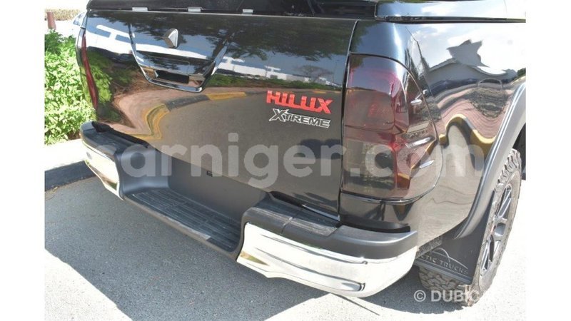 Big with watermark toyota hilux agadez import dubai 5450