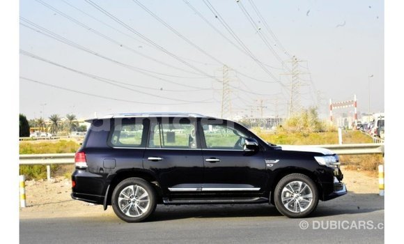 Sayi Imported Toyota Land Cruiser Black Babbar mota in Import - Dubai a Agadez Sayi Imported Toyota Land Cruiser Black Babbar mota in Import - Dubai a Agadez