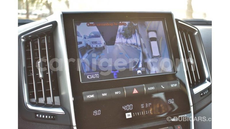Big with watermark toyota land cruiser agadez import dubai 5457