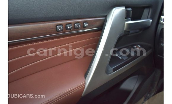 Sayi Imported Toyota Land Cruiser Black Babbar mota in Import - Dubai a Agadez Sayi Imported Toyota Land Cruiser Black Babbar mota in Import - Dubai a Agadez