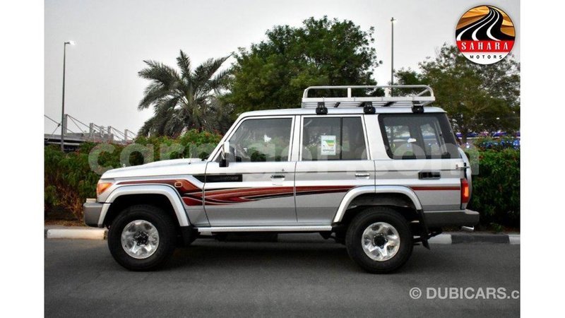 Big with watermark toyota land cruiser agadez import dubai 5459