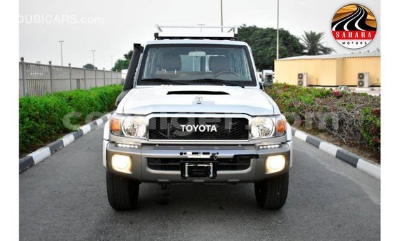 Sayi Imported Toyota Land Cruiser Other Babbar mota in Import - Dubai a Agadez Sayi Imported Toyota Land Cruiser Other Babbar mota in Import - Dubai a Agadez