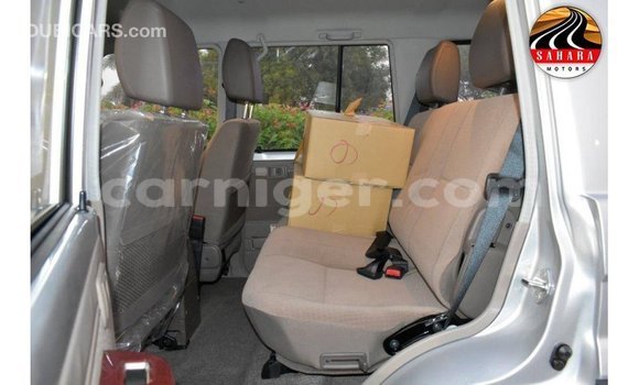 Sayi Imported Toyota Land Cruiser Other Babbar mota in Import - Dubai a Agadez Sayi Imported Toyota Land Cruiser Other Babbar mota in Import - Dubai a Agadez