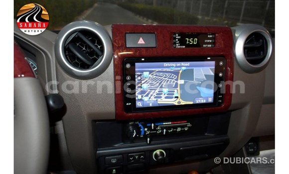 Sayi Imported Toyota Land Cruiser Other Babbar mota in Import - Dubai a Agadez Sayi Imported Toyota Land Cruiser Other Babbar mota in Import - Dubai a Agadez