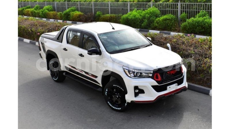 Big with watermark toyota hilux agadez import dubai 5460