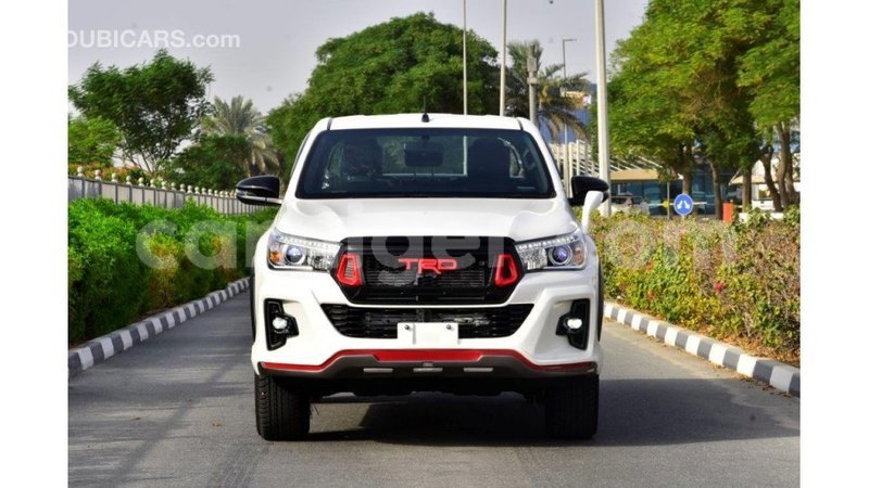 Big with watermark toyota hilux agadez import dubai 5460