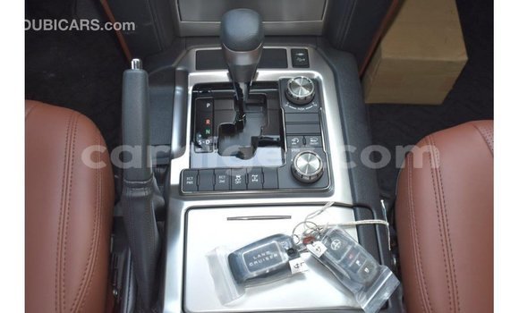 Sayi Imported Toyota Land Cruiser Black Babbar mota in Import - Dubai a Agadez Sayi Imported Toyota Land Cruiser Black Babbar mota in Import - Dubai a Agadez