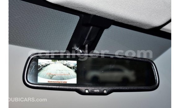 Sayi Imported Toyota Hiace White Mota in Import - Dubai a Agadez Sayi Imported Toyota Hiace White Mota in Import - Dubai a Agadez