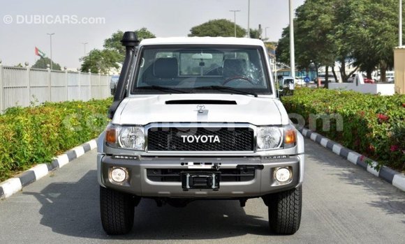 Sayi Imported Toyota Land Cruiser Other Babbar mota in Import - Dubai a Agadez Sayi Imported Toyota Land Cruiser Other Babbar mota in Import - Dubai a Agadez
