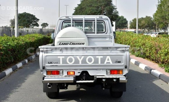 Sayi Imported Toyota Land Cruiser Other Babbar mota in Import - Dubai a Agadez Sayi Imported Toyota Land Cruiser Other Babbar mota in Import - Dubai a Agadez