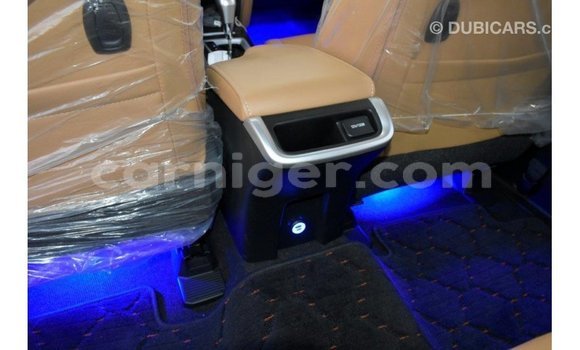 Sayi Imported Toyota Fortuner White Mota in Import - Dubai a Agadez Sayi Imported Toyota Fortuner White Mota in Import - Dubai a Agadez