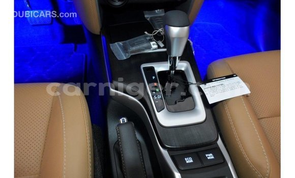 Sayi Imported Toyota Fortuner White Mota in Import - Dubai a Agadez Sayi Imported Toyota Fortuner White Mota in Import - Dubai a Agadez