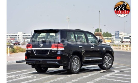 Sayi Imported Toyota Land Cruiser Black Babbar mota in Import - Dubai a Agadez Sayi Imported Toyota Land Cruiser Black Babbar mota in Import - Dubai a Agadez