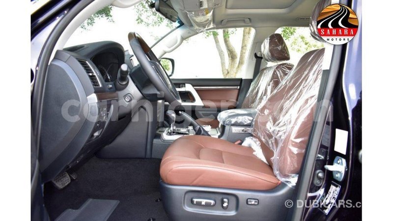 Big with watermark toyota land cruiser agadez import dubai 5469