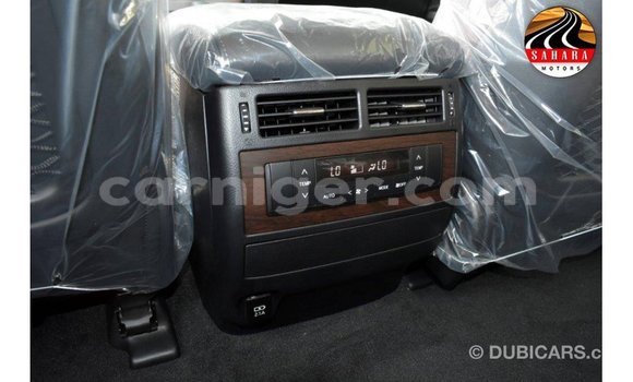 Sayi Imported Toyota Land Cruiser Black Babbar mota in Import - Dubai a Agadez Sayi Imported Toyota Land Cruiser Black Babbar mota in Import - Dubai a Agadez