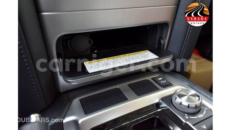 Big with watermark toyota land cruiser agadez import dubai 5469