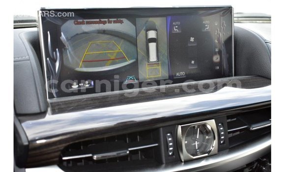 Sayi Imported Lexus LX White Mota in Import - Dubai a Agadez Sayi Imported Lexus LX White Mota in Import - Dubai a Agadez