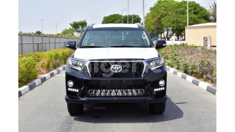 Big with watermark toyota prado agadez import dubai 5473