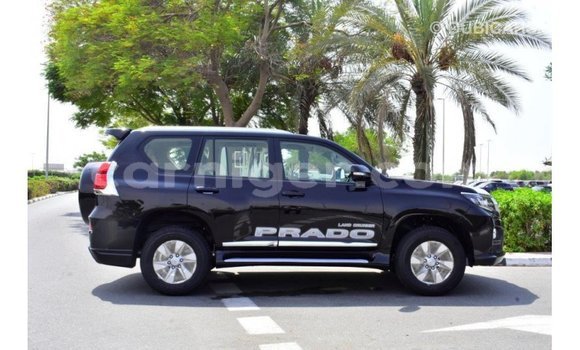 Sayi Imported Toyota Prado Black Mota in Import - Dubai a Agadez Sayi Imported Toyota Prado Black Mota in Import - Dubai a Agadez