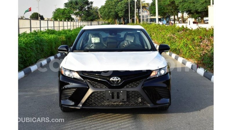 Big with watermark toyota camry agadez import dubai 5474
