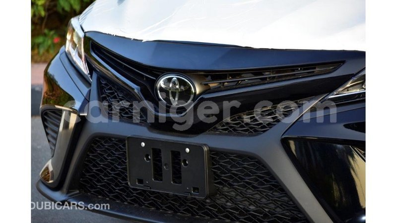 Big with watermark toyota camry agadez import dubai 5474