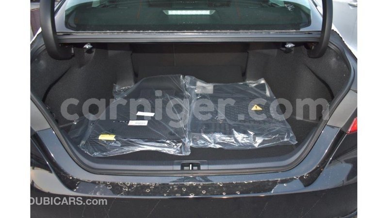 Big with watermark toyota camry agadez import dubai 5474