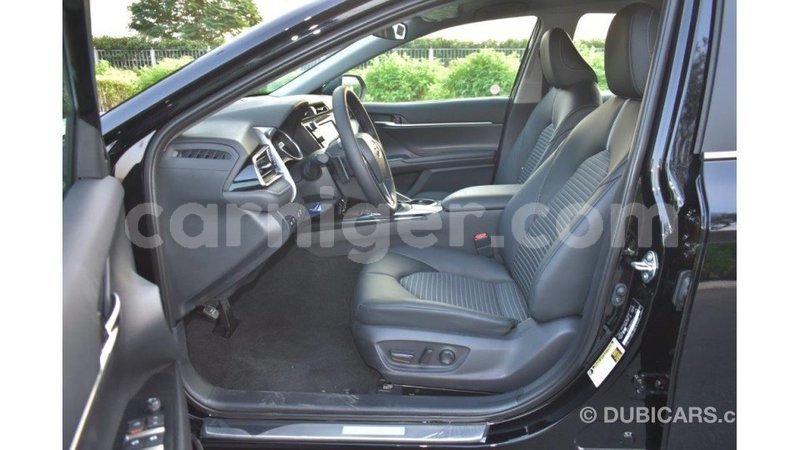 Big with watermark toyota camry agadez import dubai 5474