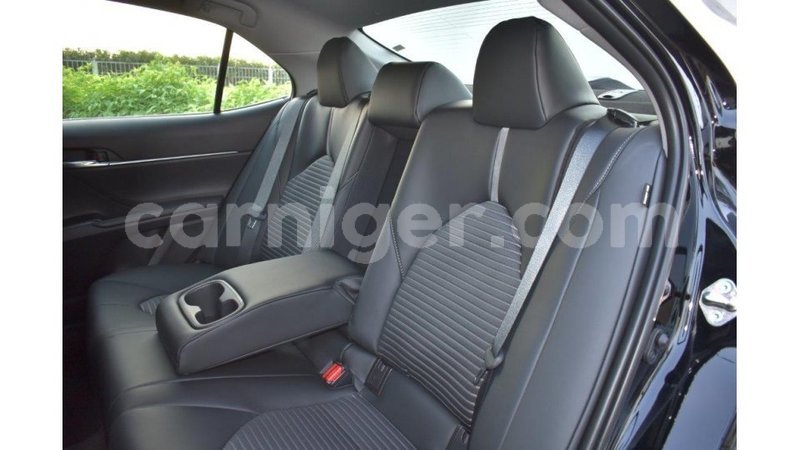 Big with watermark toyota camry agadez import dubai 5474
