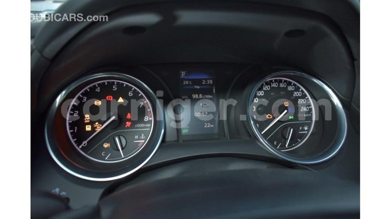 Big with watermark toyota camry agadez import dubai 5474