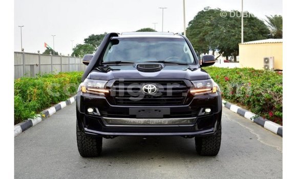 Sayi Imported Toyota Land Cruiser Black Babbar mota in Import - Dubai a Agadez Sayi Imported Toyota Land Cruiser Black Babbar mota in Import - Dubai a Agadez