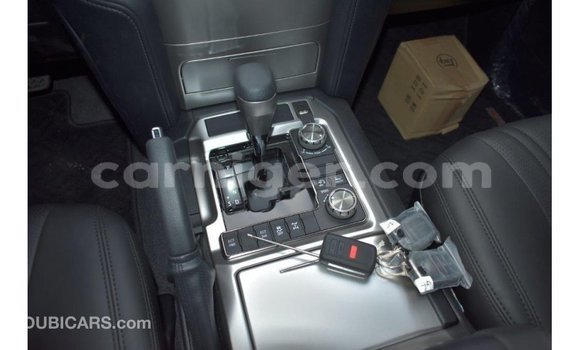 Sayi Imported Toyota Land Cruiser Black Babbar mota in Import - Dubai a Agadez Sayi Imported Toyota Land Cruiser Black Babbar mota in Import - Dubai a Agadez