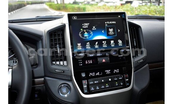 Sayi Imported Toyota Land Cruiser Black Babbar mota in Import - Dubai a Agadez Sayi Imported Toyota Land Cruiser Black Babbar mota in Import - Dubai a Agadez