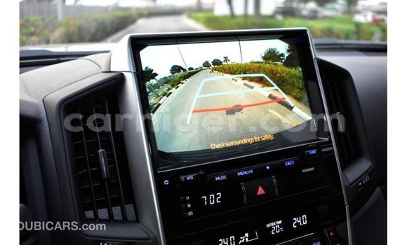 Sayi Imported Toyota Land Cruiser Black Babbar mota in Import - Dubai a Agadez Sayi Imported Toyota Land Cruiser Black Babbar mota in Import - Dubai a Agadez