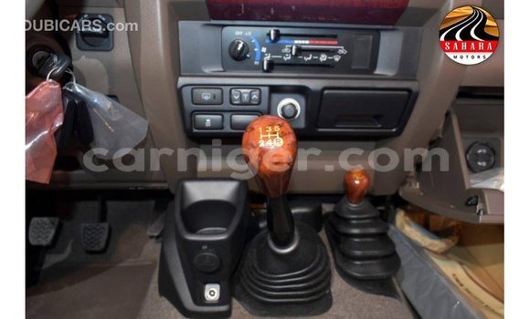 Sayi Imported Toyota Land Cruiser Other Babbar mota in Import - Dubai a Agadez Sayi Imported Toyota Land Cruiser Other Babbar mota in Import - Dubai a Agadez