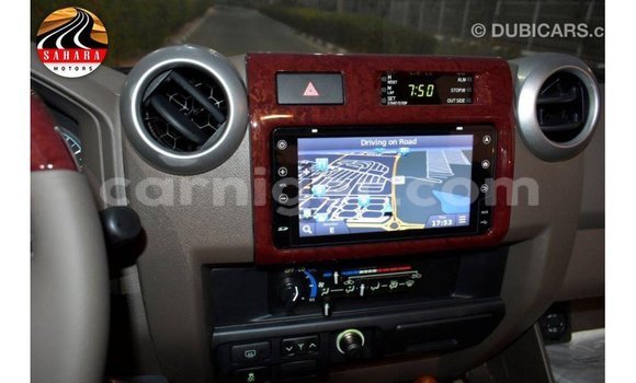 Sayi Imported Toyota Land Cruiser Other Babbar mota in Import - Dubai a Agadez Sayi Imported Toyota Land Cruiser Other Babbar mota in Import - Dubai a Agadez