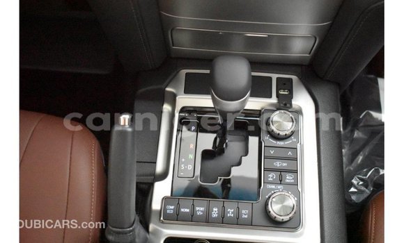 Sayi Imported Toyota Land Cruiser Other Babbar mota in Import - Dubai a Agadez Sayi Imported Toyota Land Cruiser Other Babbar mota in Import - Dubai a Agadez