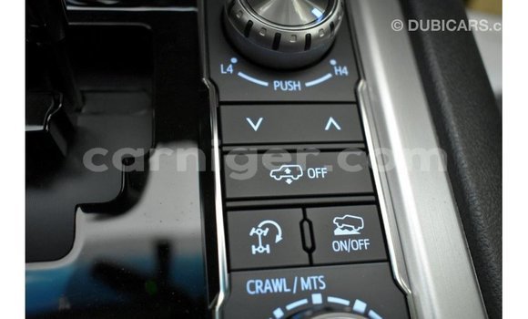 Sayi Imported Toyota Land Cruiser Other Babbar mota in Import - Dubai a Agadez Sayi Imported Toyota Land Cruiser Other Babbar mota in Import - Dubai a Agadez