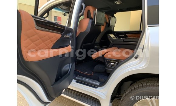 Buy Import Lexus LX White Car in Import - Dubai in Agadez Buy Import Lexus LX White Car in Import - Dubai in Agadez