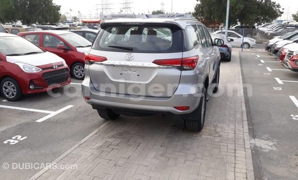 Buy Import Toyota Fortuner Other Car in Import - Dubai in Agadez Buy Import Toyota Fortuner Other Car in Import - Dubai in Agadez