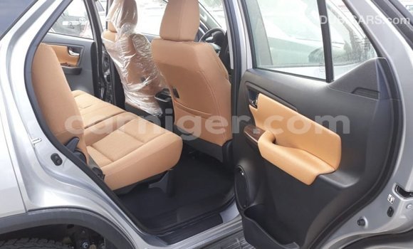 Buy Import Toyota Fortuner Other Car in Import - Dubai in Agadez Buy Import Toyota Fortuner Other Car in Import - Dubai in Agadez