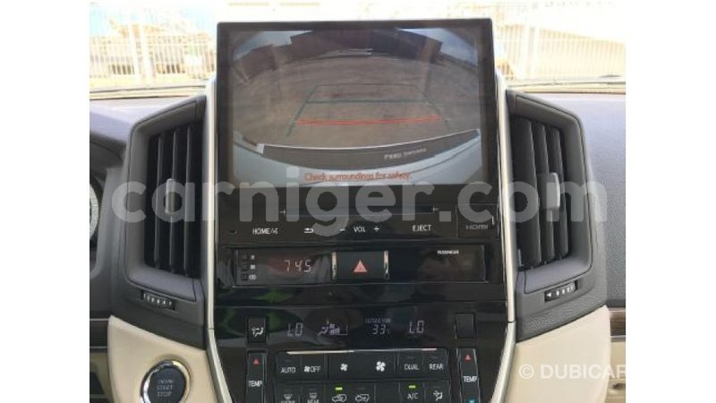 Big with watermark toyota land cruiser agadez import dubai 5489