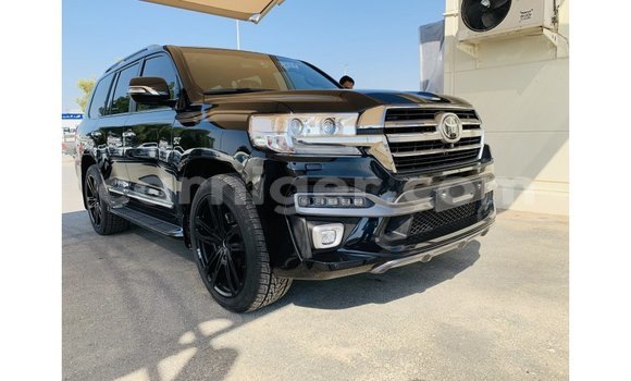 Buy Import Toyota Land Cruiser Black Truck in Import - Dubai in Agadez Buy Import Toyota Land Cruiser Black Truck in Import - Dubai in Agadez