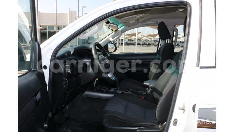 Big with watermark toyota hilux agadez import dubai 5493