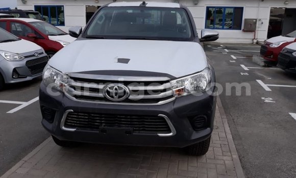Buy Import Toyota Hilux Other Car in Import - Dubai in Agadez Buy Import Toyota Hilux Other Car in Import - Dubai in Agadez