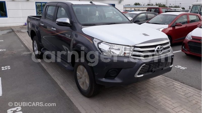 Big with watermark toyota hilux agadez import dubai 5496